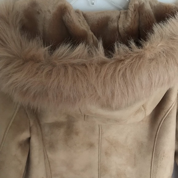 Apostrophe Women’s coat size small/4-6 tan - Picture 4 of 8